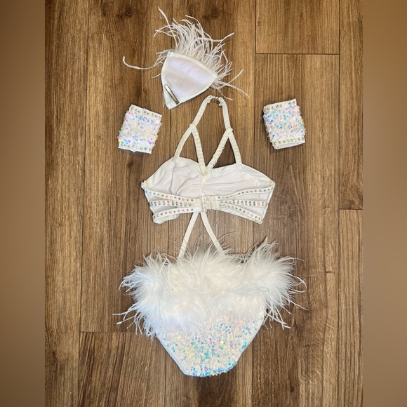 Glamour Costume SC - Picture 2 of 3